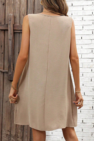 Solid Color U Neck Pleated Casual Dress