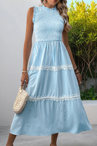 Lace Patchwork Smocked Printed Dress