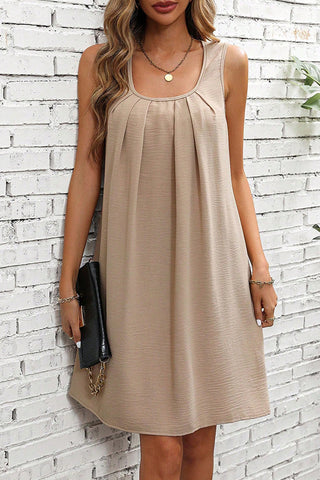 Solid Color U Neck Pleated Casual Dress