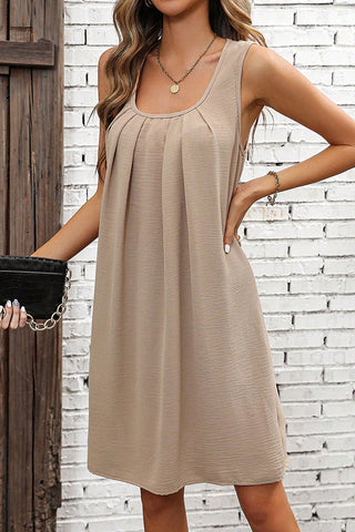 Solid Color U Neck Pleated Casual Dress