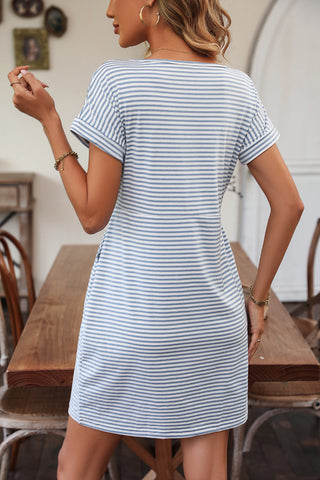Fashion Stripe Print Round Neck Mini Dress