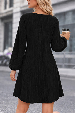 V Neck Cross Tie Lantern Sleeve Knitted Dress