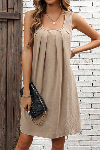 Solid Color U Neck Pleated Casual Dress