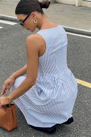 Stripe Print Scoop Neck Sleeveless Dress